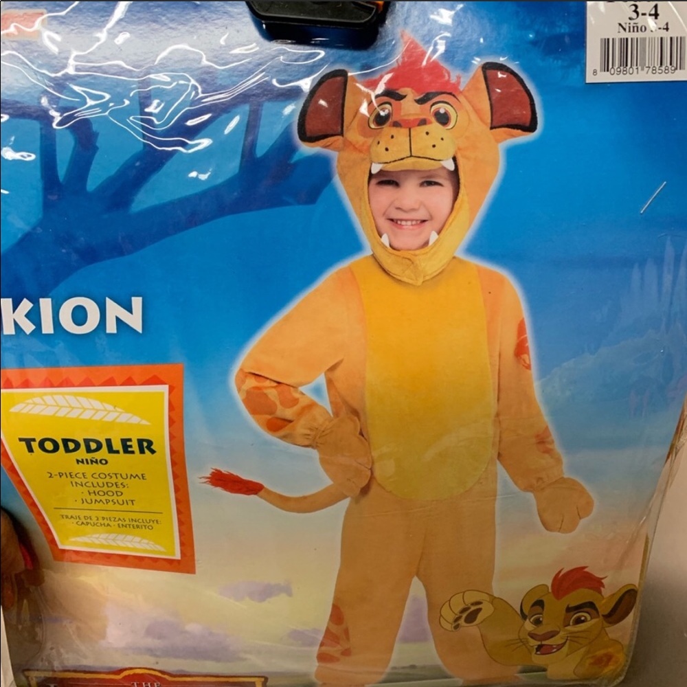 Kion costume